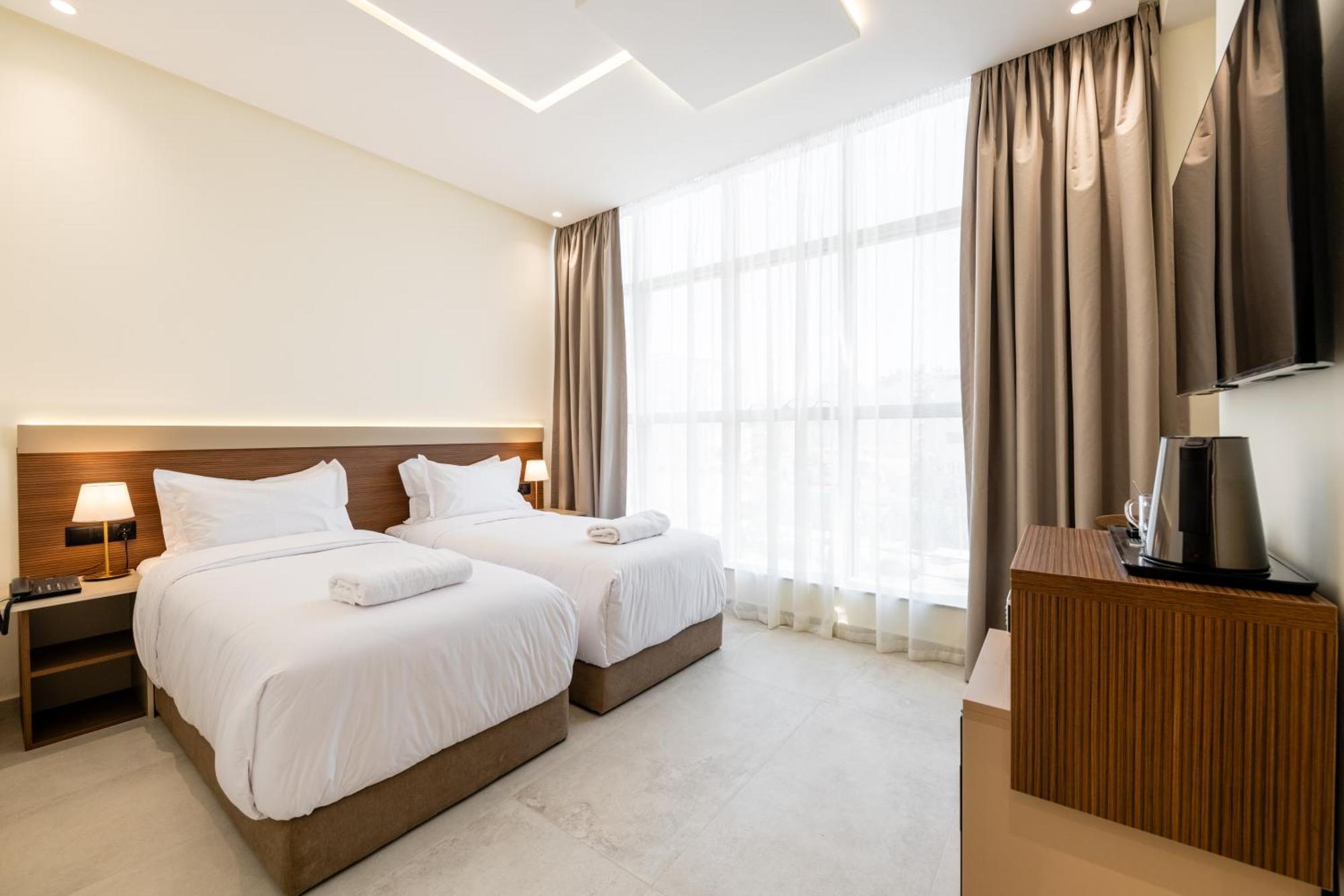 Hotel El Toro Tanger Екстериор снимка