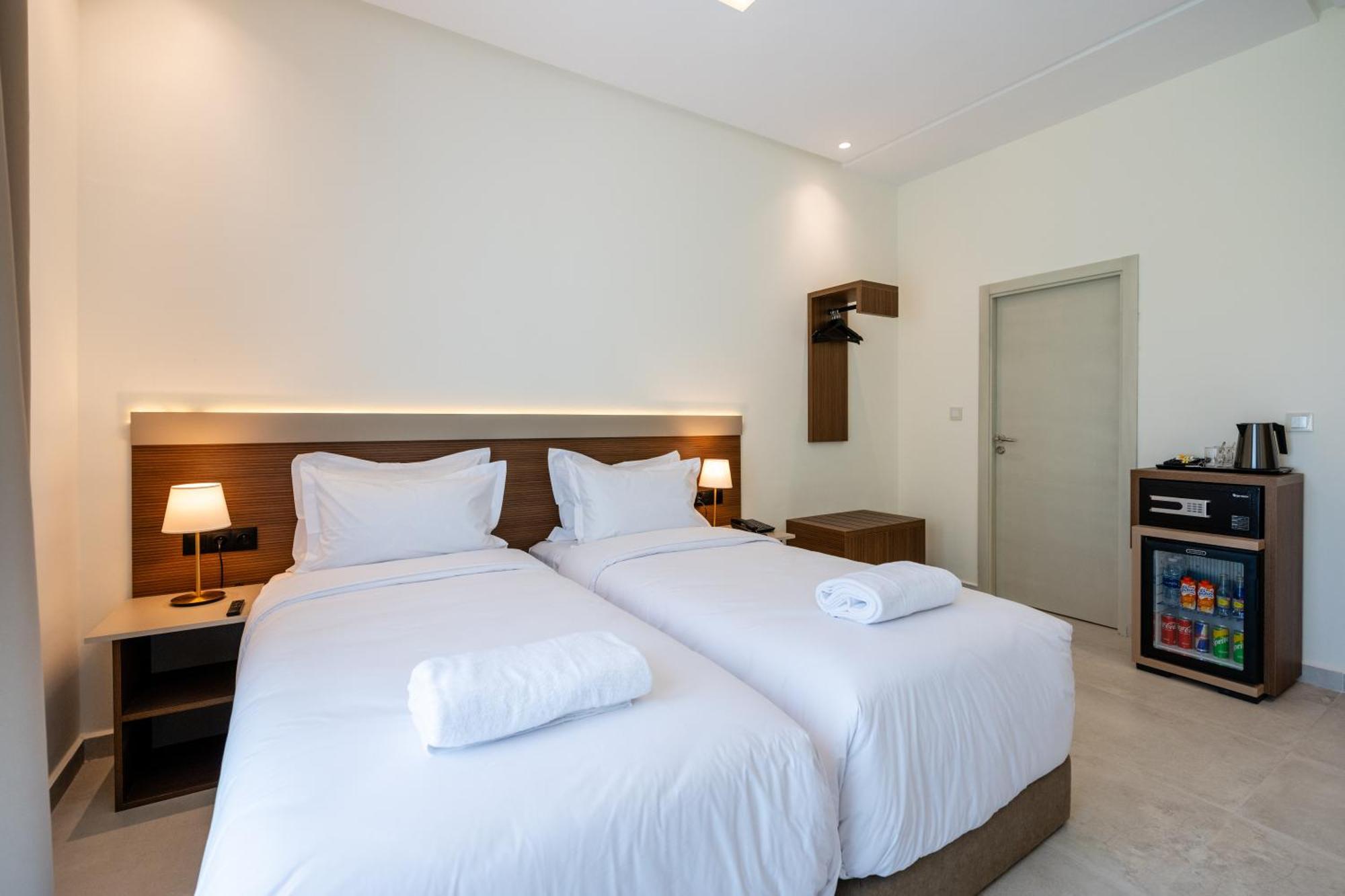 Hotel El Toro Tanger Екстериор снимка